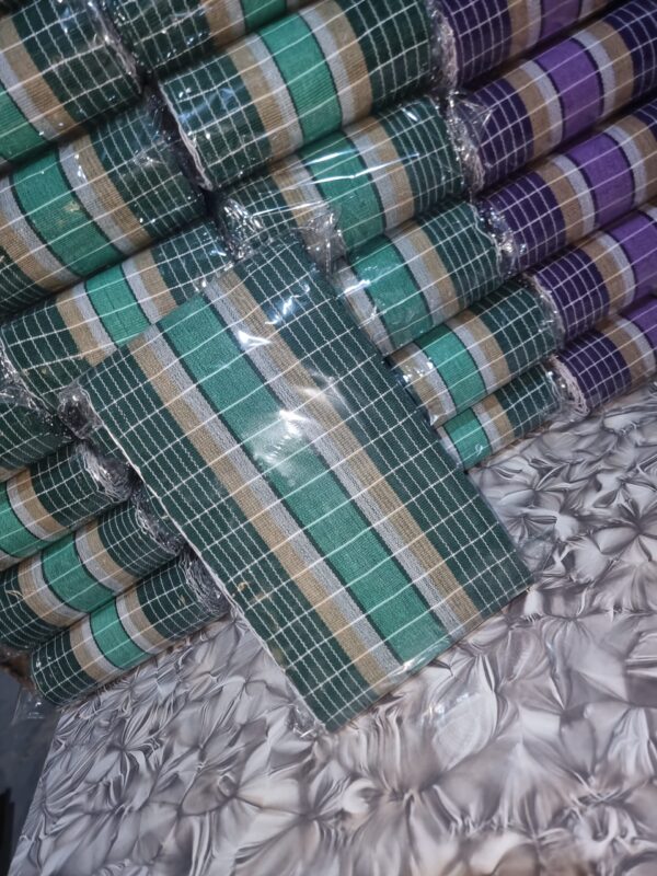20251109_172255 Premium Handwoven Emerald Green Grid Aso-oke