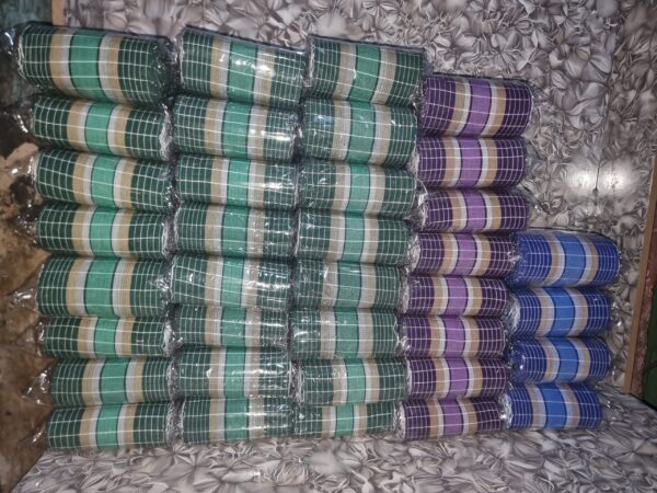 20251109_172352 Premium Handwoven Emerald Green Grid Aso-oke